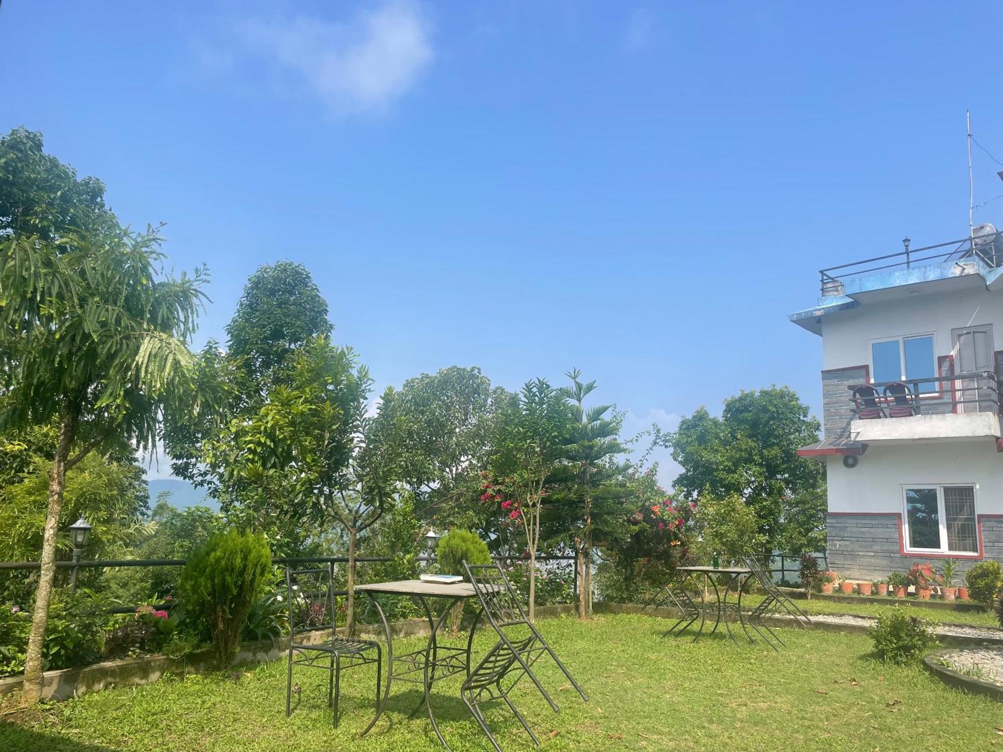 Himalaya Serene View Guest House & Farm Stay Deorāli Buitenkant foto