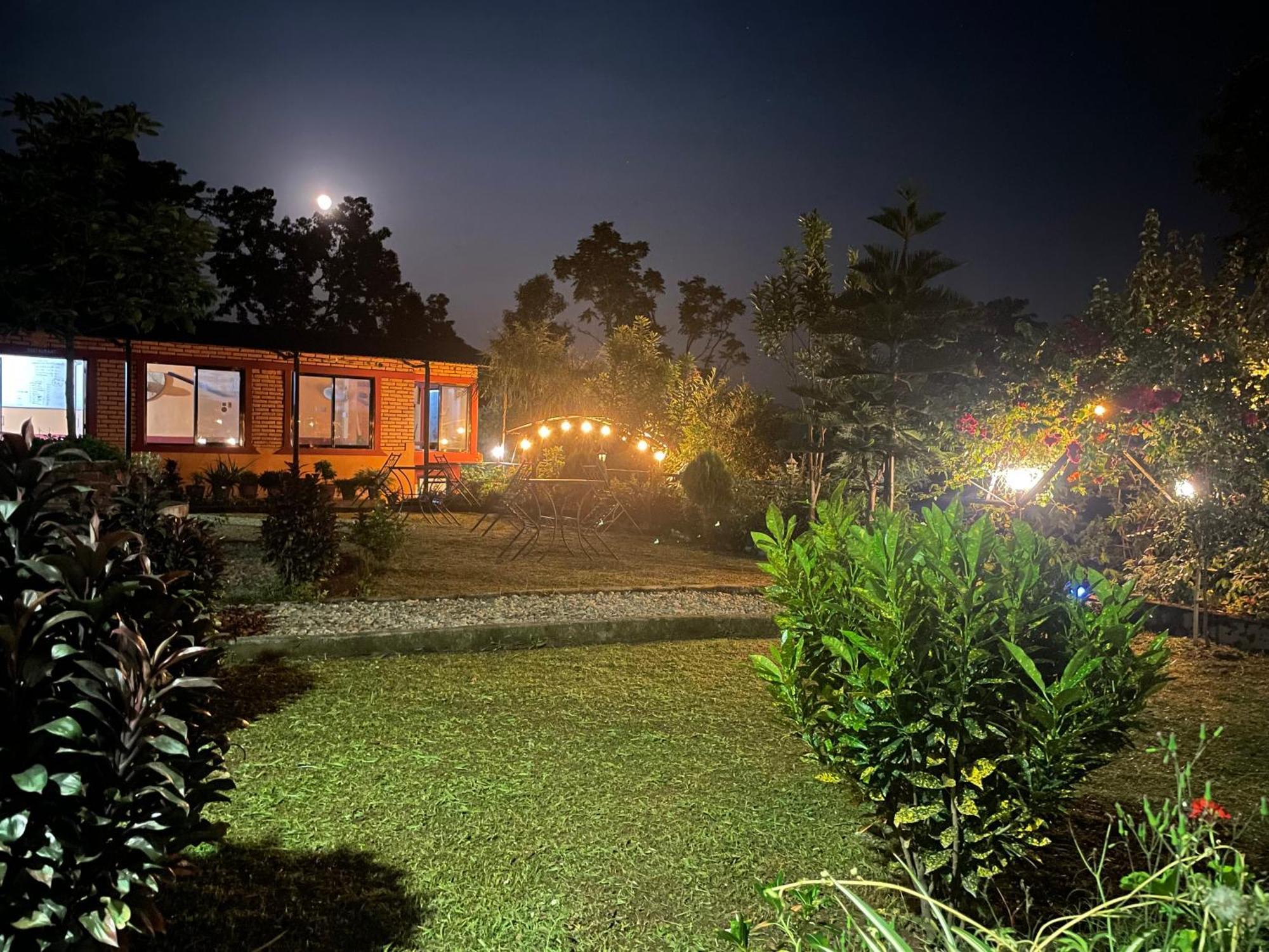 Himalaya Serene View Guest House & Farm Stay Deorāli Buitenkant foto