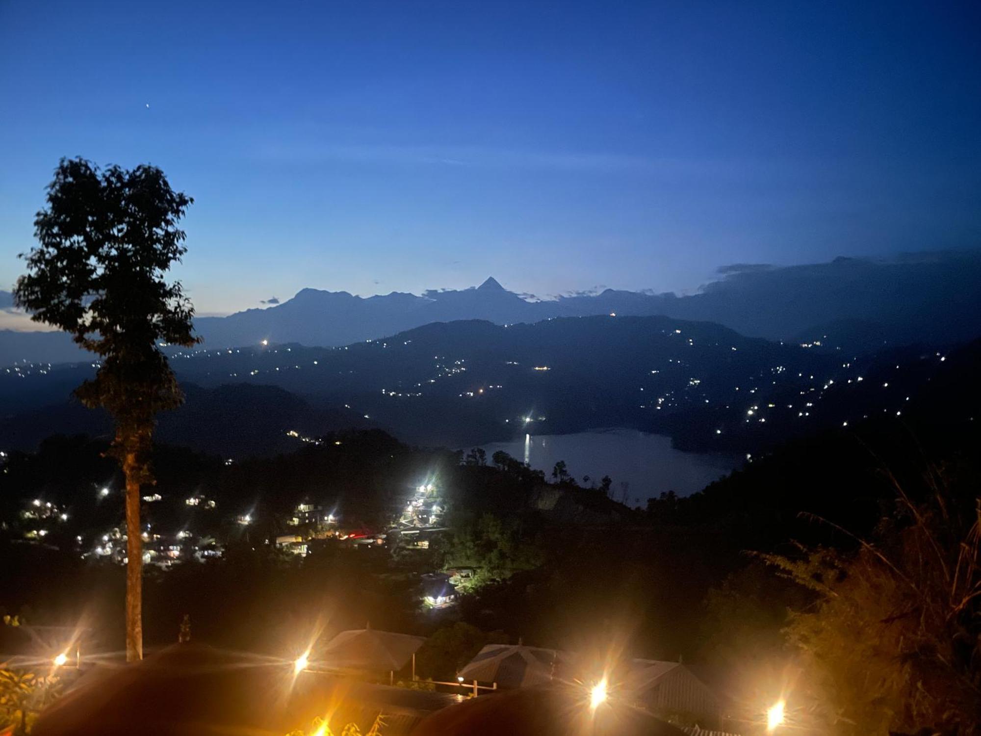 Himalaya Serene View Guest House & Farm Stay Deorāli Buitenkant foto