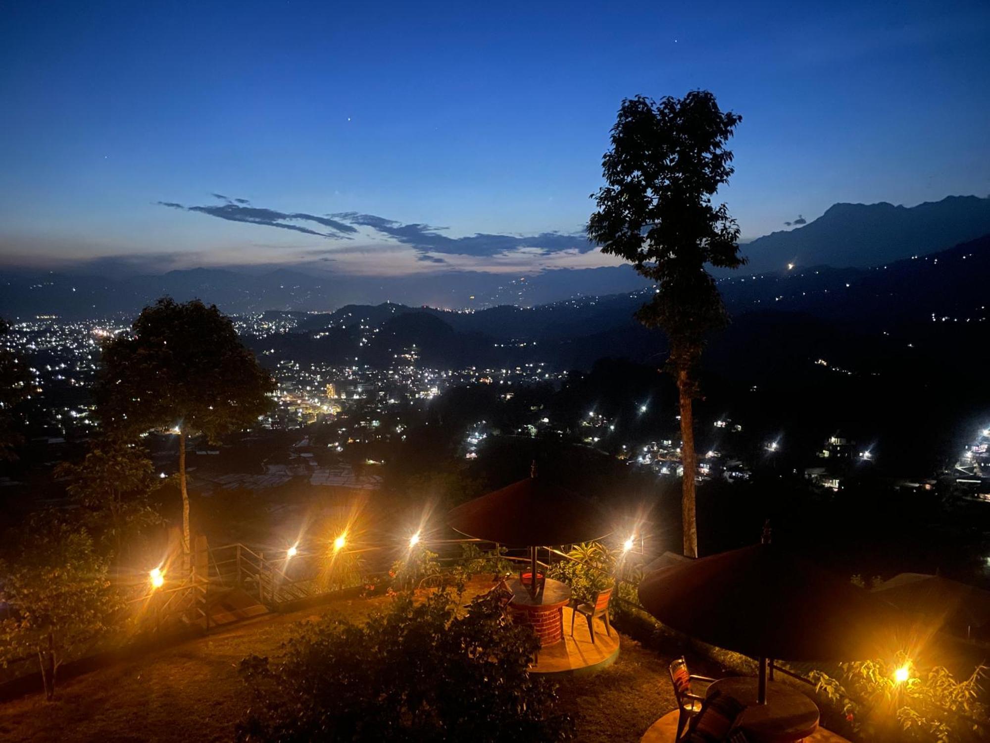 Himalaya Serene View Guest House & Farm Stay Deorāli Buitenkant foto